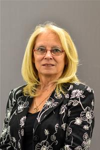 Profile image for Councillor Maureen Palmer