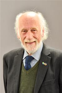 Profile image for Councillor Owen Bierley